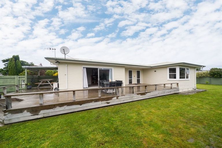 Photo of property in 6 Karamea Crescent, Kelvin Grove, Palmerston North, 4414