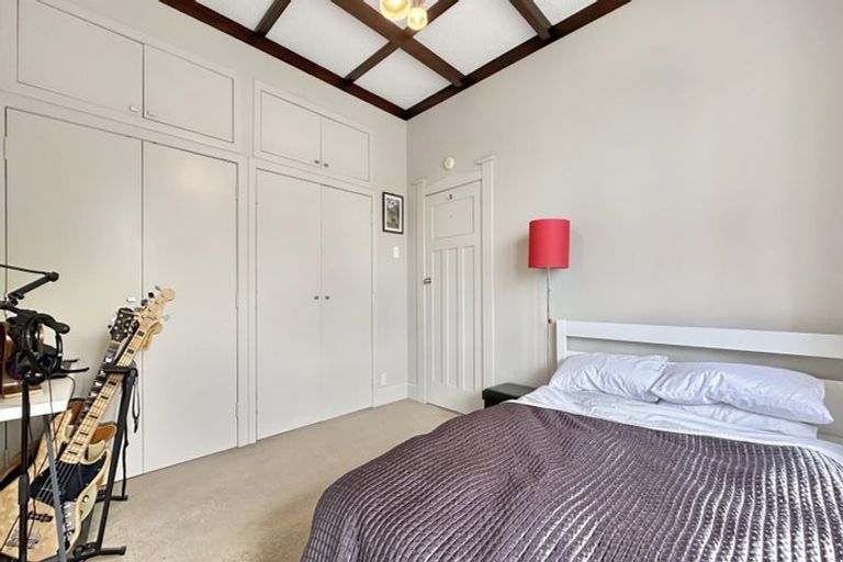 Photo of property in 52 Formby Avenue, Point Chevalier, Auckland, 1022