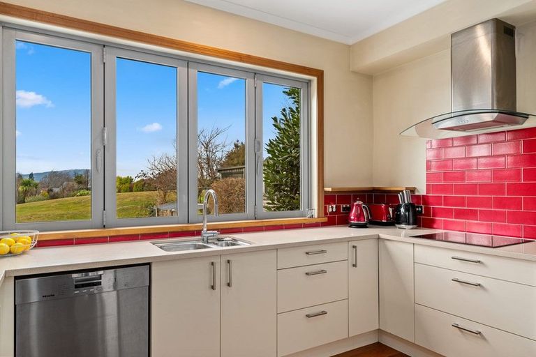 Photo of property in 1 Hollyhock Lane, Wanaka, 9305