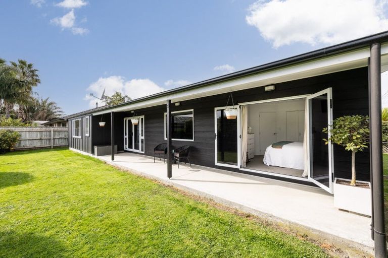 Photo of property in 13a Anzac Avenue, Onekawa, Napier, 4110