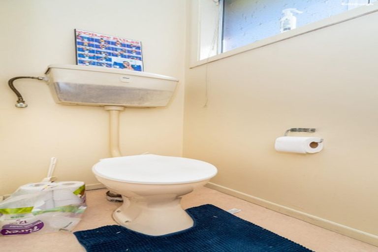 Photo of property in 56 Howe Street, North Dunedin, Dunedin, 9016