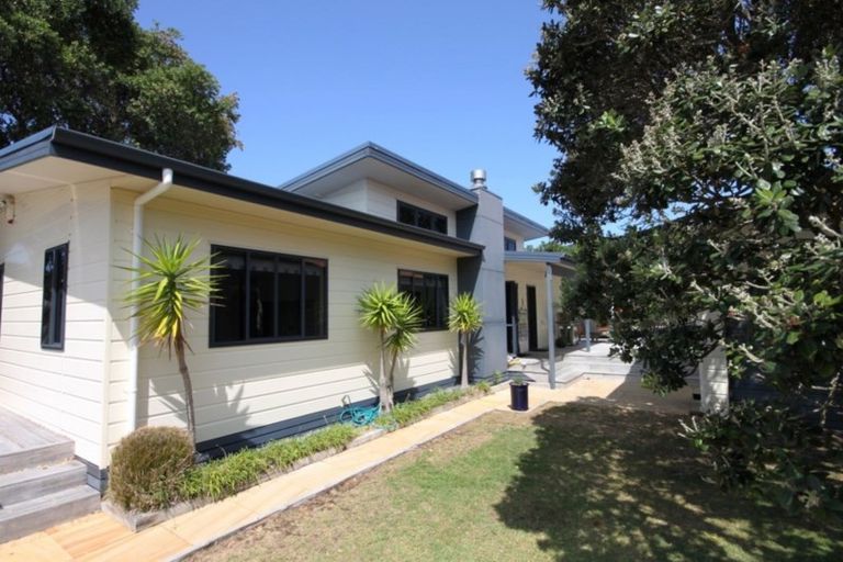 Photo of property in 19 Pitkethley Circle, Pauanui, Hikuai, 3579