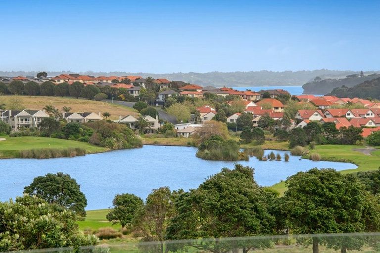 Photo of property in 41 Maylee Crescent, Gulf Harbour, Whangaparaoa, 0930