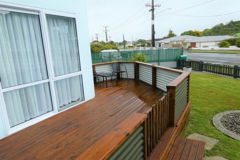 Photo of property in 102 Marsden Road, Greymouth, 7805