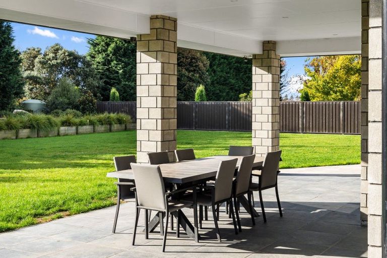 Photo of property in 254 Riverbend Road, Meeanee, Napier, 4110