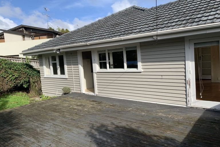 Photo of property in 10 Watea Road, Torbay, Auckland, 0630