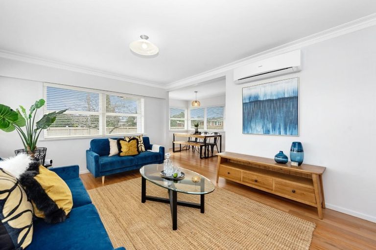 Photo of property in 2 Mears Road, St Andrews, Hamilton, 3200