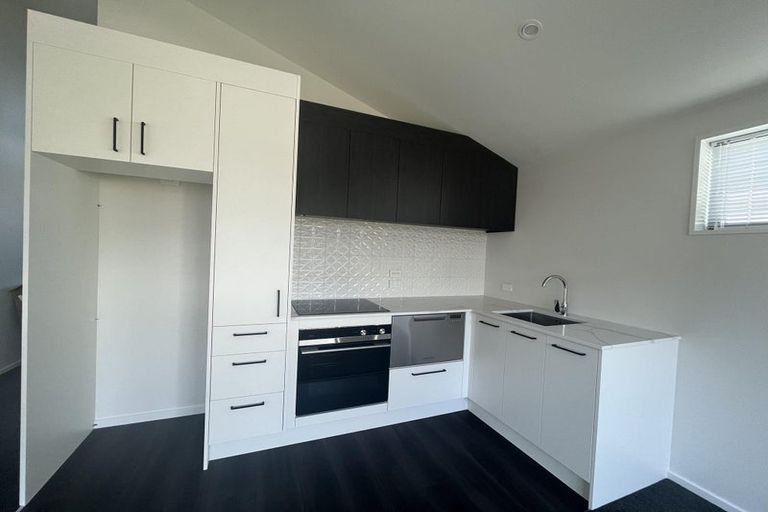 Photo of property in 1/21 Montreal Street, Sydenham, Christchurch, 8023