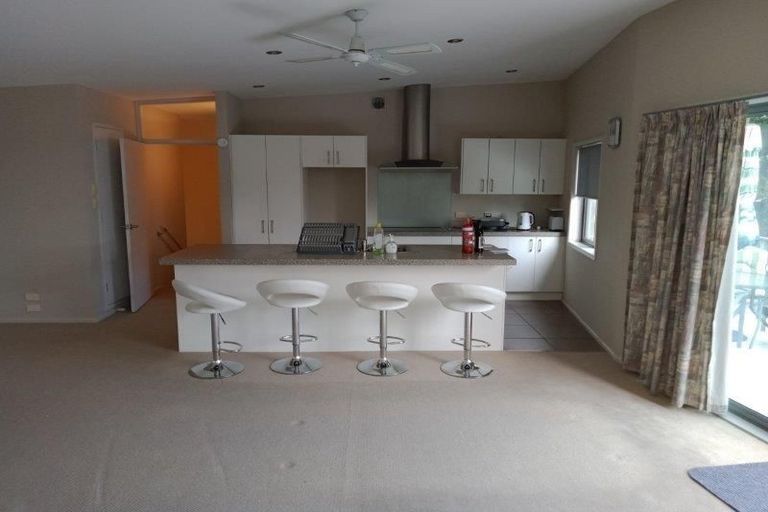 Photo of property in 4 Totara Heights Way, Paihia, 0200