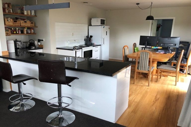 Photo of property in 23 Paulette Place, Queenwood, Hamilton, 3210