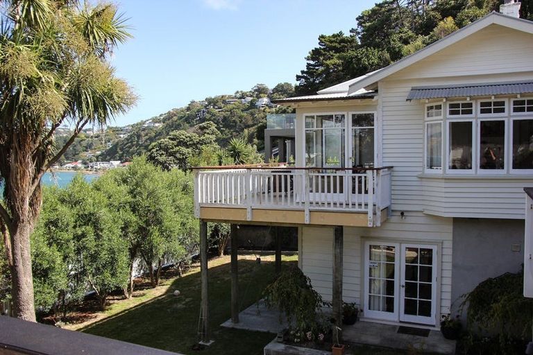 Photo of property in 90a Awa Road, Seatoun, Wellington, 6022