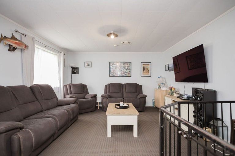 Photo of property in 2a Mathew Street, Dannevirke, 4930