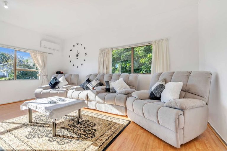 Photo of property in 11 Dunton Drive, Welcome Bay, Tauranga, 3112