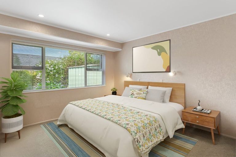 Photo of property in 6 Settlers Grove, Orewa, 0931