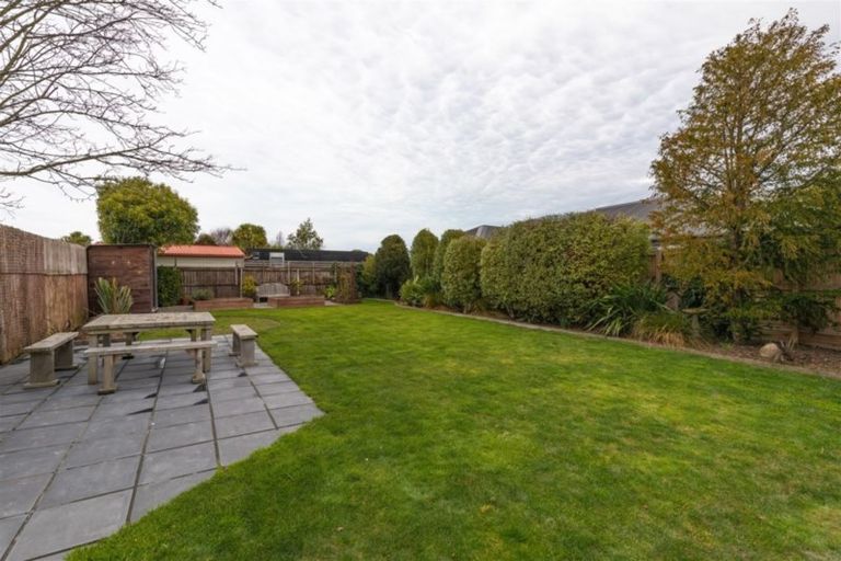 Photo of property in 23 Moyna Avenue, Dallington, Christchurch, 8061