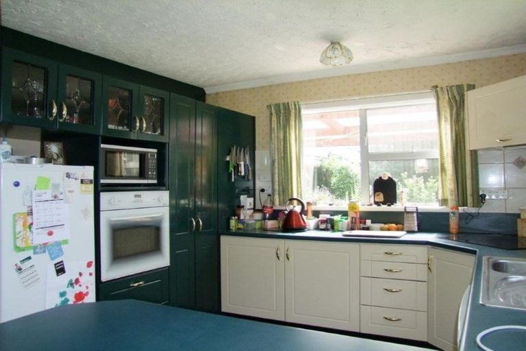 Photo of property in 21 Stewart Road, Milton, 9220