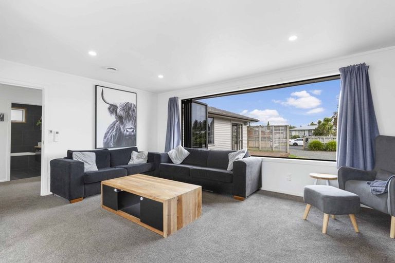 Photo of property in 26 Lugton Street, Nawton, Hamilton, 3200