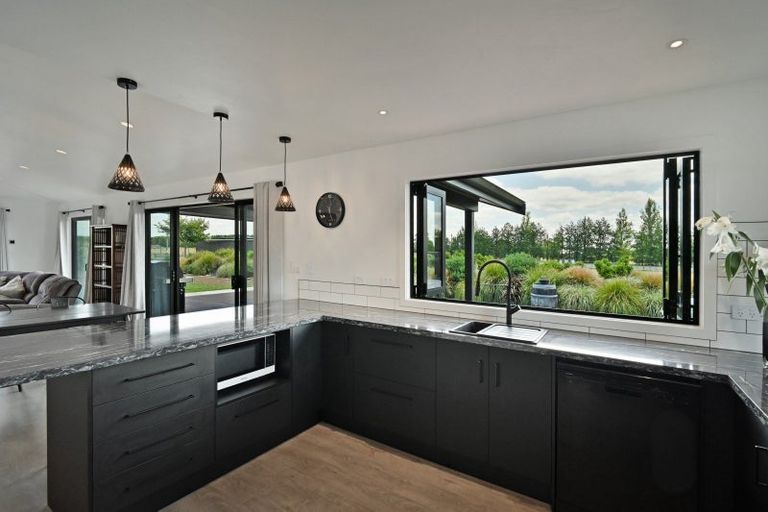 Photo of property in 137 Kereru Road, Maraekakaho, Hastings, 4171