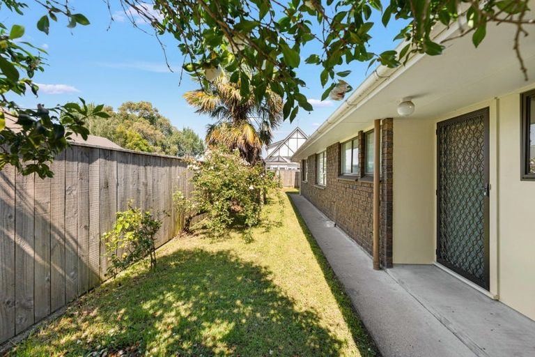 Photo of property in 56 Buick Crescent, Awapuni, Palmerston North, 4412