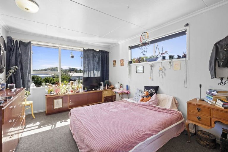 Photo of property in 16 Strange Street, Waitara, 4320