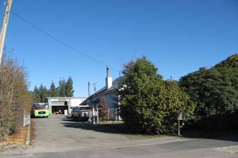 Photo of property in 17 Shannon Place, Belfast, Christchurch, 8051