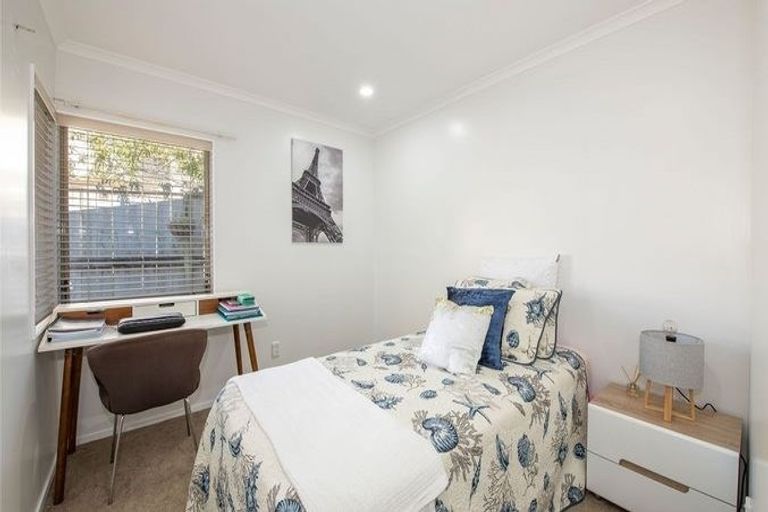 Photo of property in 4 Stornaway Drive, Flat Bush, Auckland, 2016