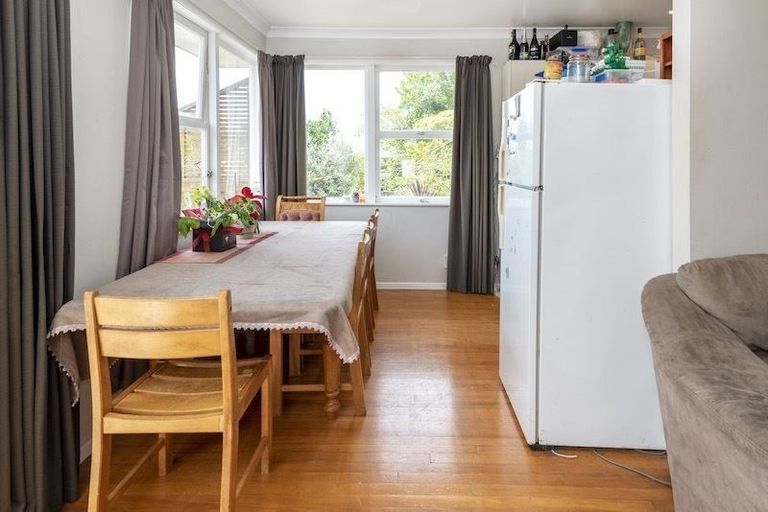 Photo of property in 22 Jade Avenue, Pakuranga Heights, Auckland, 2010