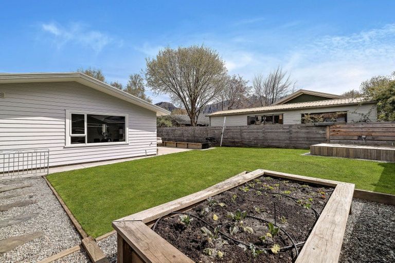 Photo of property in 10b Douglas Avenue, Arrowtown, 9302