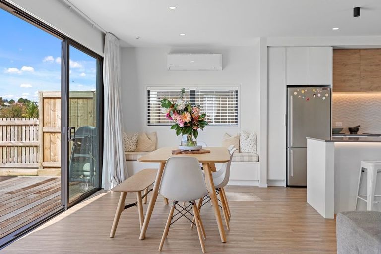 Photo of property in 37 Tangaroa Place, Poike, Tauranga, 3112