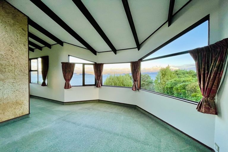 Photo of property in 52 Homebush Road, Khandallah, Wellington, 6035