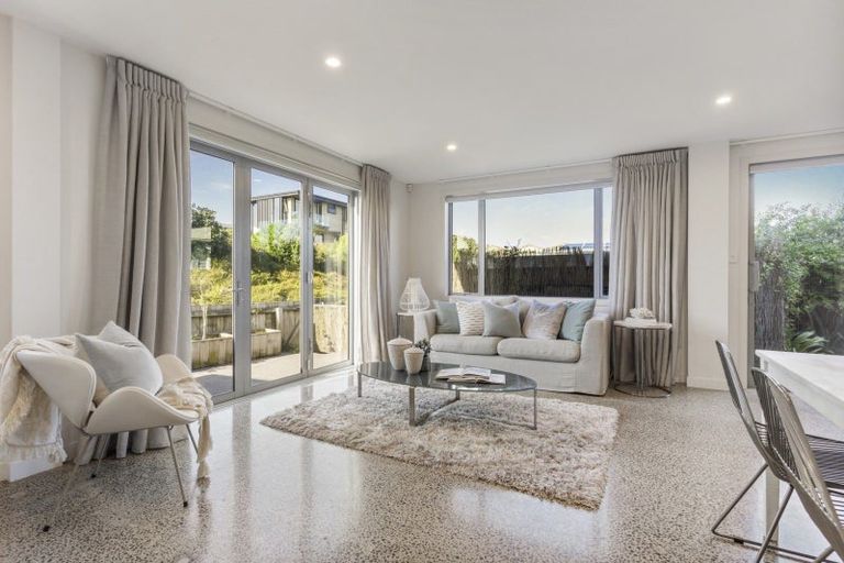 Photo of property in 357b Oceanbeach Road, Mount Maunganui, 3116