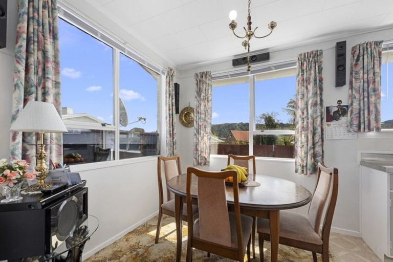 Photo of property in 1/79 Hillside Drive, Maoribank, Upper Hutt, 5018