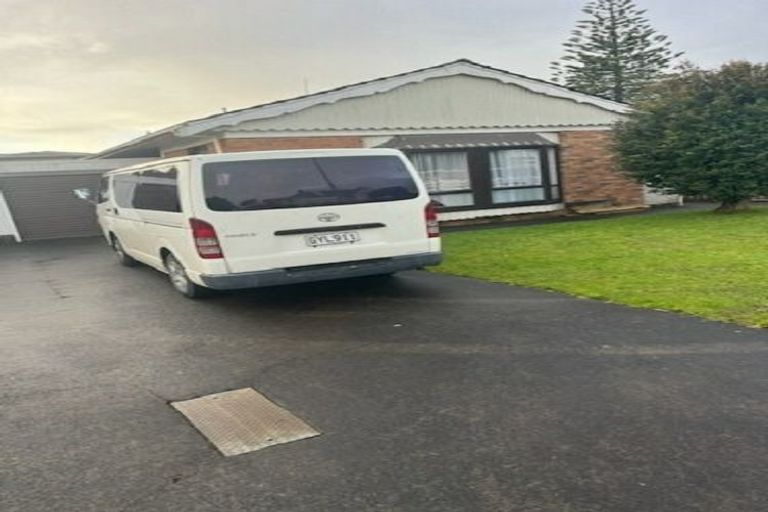 Photo of property in 1/5 Norfolk Place, Papatoetoe, Auckland, 2025