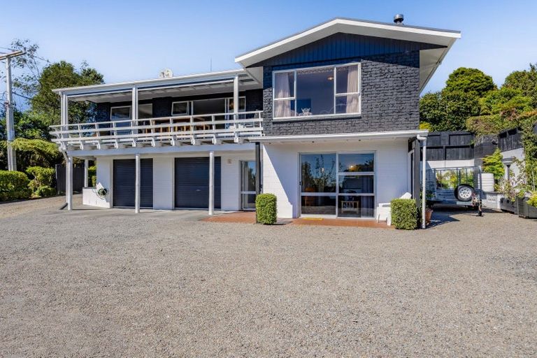 Photo of property in 31 Whakapaki Street, Urenui, 4375