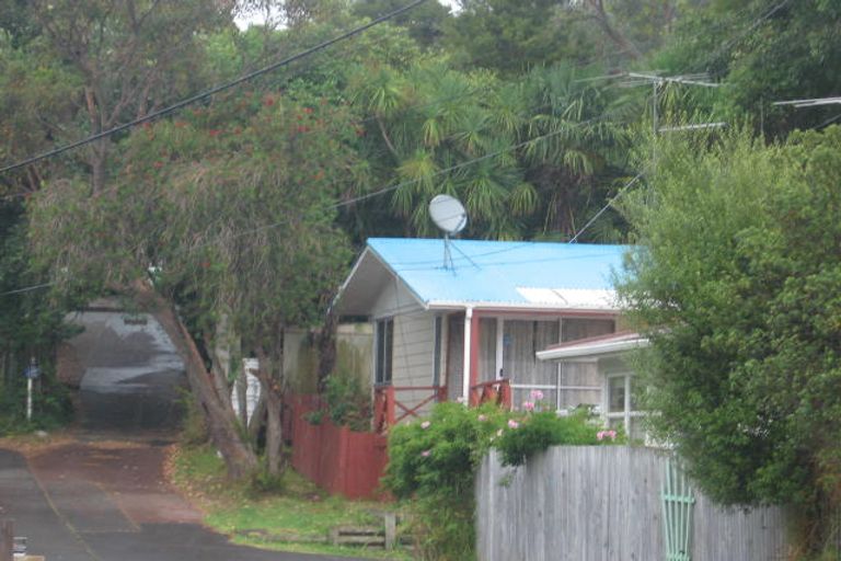 Photo of property in 59 Ellice Road, Totara Vale, Auckland, 0629