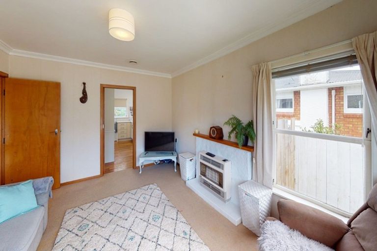 Photo of property in 5 Mersey Street, Levin, 5510