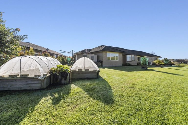 Photo of property in 14 Captains Loop, Haruru, 0204