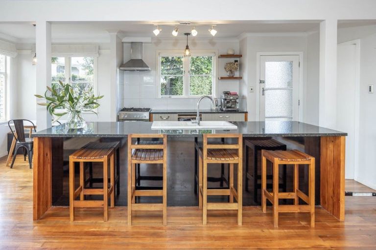 Photo of property in 6 Ross View Terrace, Dinsdale, Hamilton, 3204