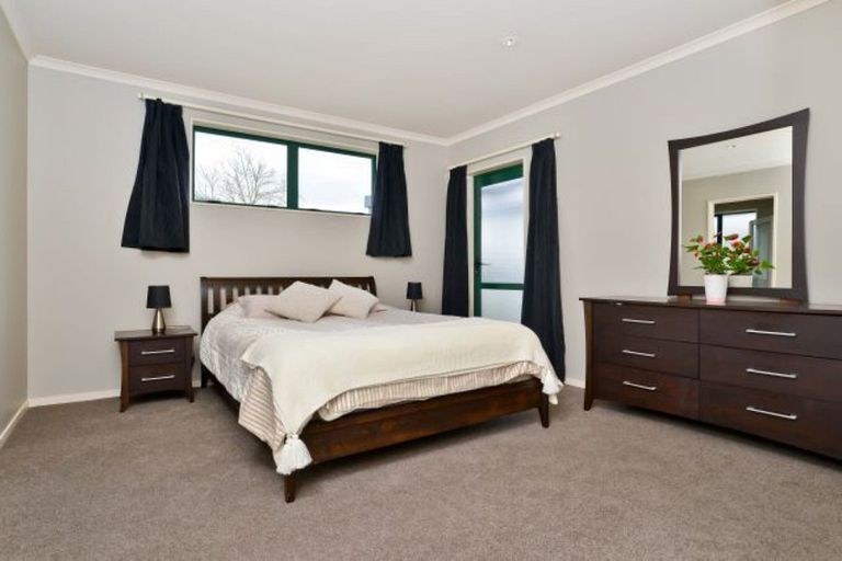 Photo of property in 39 Cairns Crescent, Rototuna, Hamilton, 3210