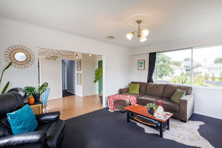 Photo of property in 31 Anakiwa Street, Kelvin Grove, Palmerston North, 4414
