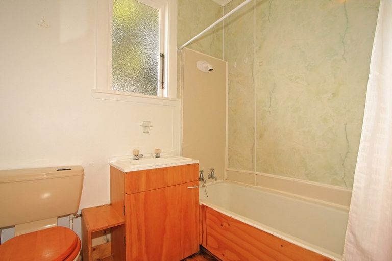 Photo of property in 5a Martin Road, Paraparaumu Beach, Paraparaumu, 5032