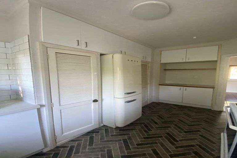 Photo of property in 38 Comins Crescent, Mission Bay, Auckland, 1071
