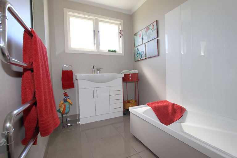 Photo of property in 50 Muller Road, Blenheim, 7201