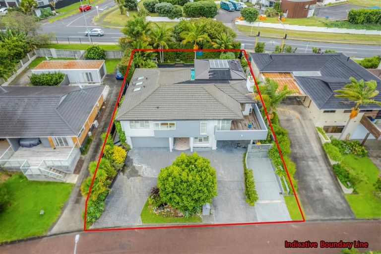Photo of property in 8 Poseidon Place, Half Moon Bay, Auckland, 2012