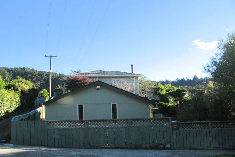 Photo of property in 46 Field Street, Silverstream, Upper Hutt, 5019