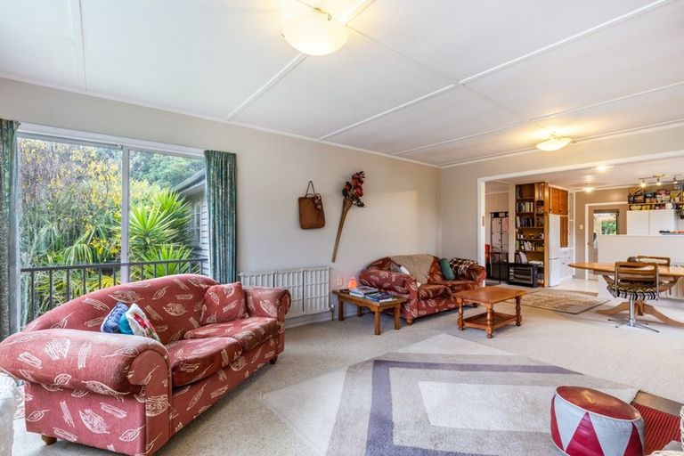 Photo of property in 19 Poriwira Drive, Kuratau, Turangi, 3381