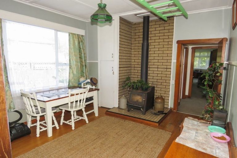 Photo of property in 7 Greenfield Street, Hector, 7822