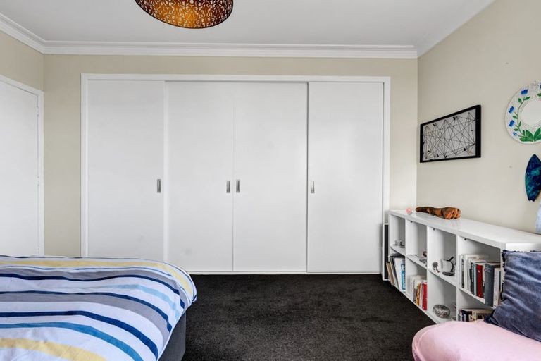 Photo of property in 223 Powderham Street, New Plymouth, 4310