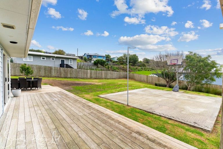 Photo of property in 30 Settlement Road, Kaiwaka, 0573