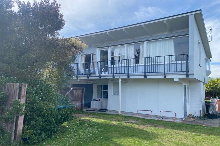 Photo of property in 2/26 Deloraine Street, Somerfield, Christchurch, 8024